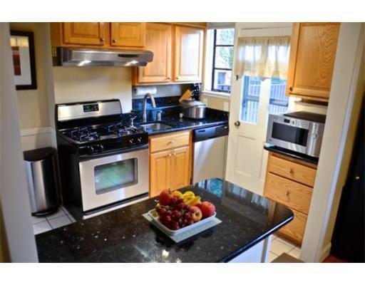 Image for Christine McCarron, Boston Realtor with ID of: 1006405