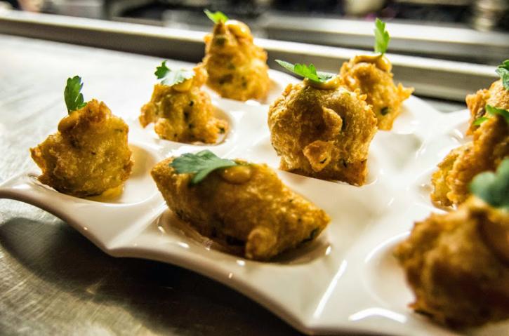 Image for Canela Bistro & Wine Bar with ID of: 1032981