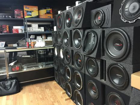 Image for Amigos Custom Audio with ID of: 1039467
