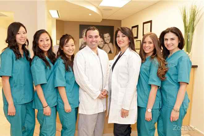 Image for Dental Implants Periodontist with ID of: 1039546