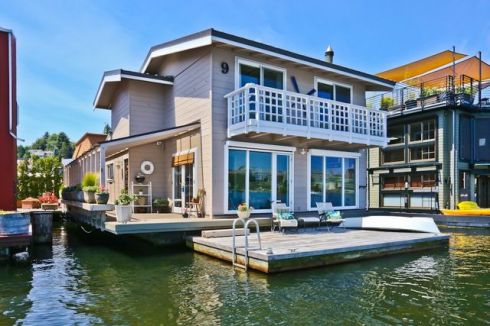 Image for Alex Thomson Real Estate Agent Seattle with ID of: 1040708