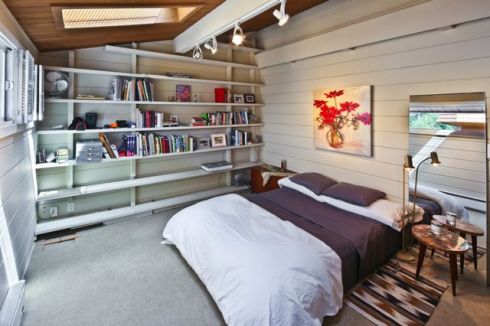 Image for Alex Thomson Real Estate Agent Seattle with ID of: 1040712