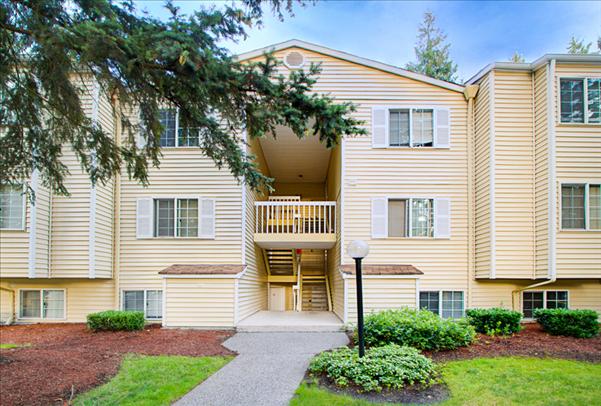 Image for Fox Run Apartments with ID of: 1066008