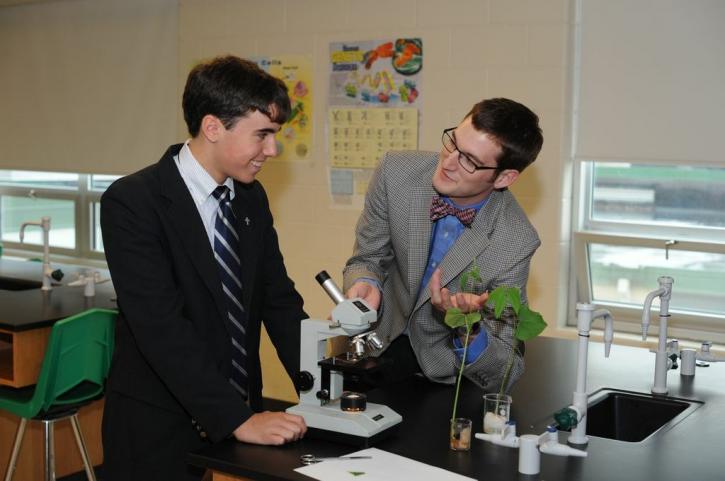 Image for Bishop Hendricken High School with ID of: 1108313
