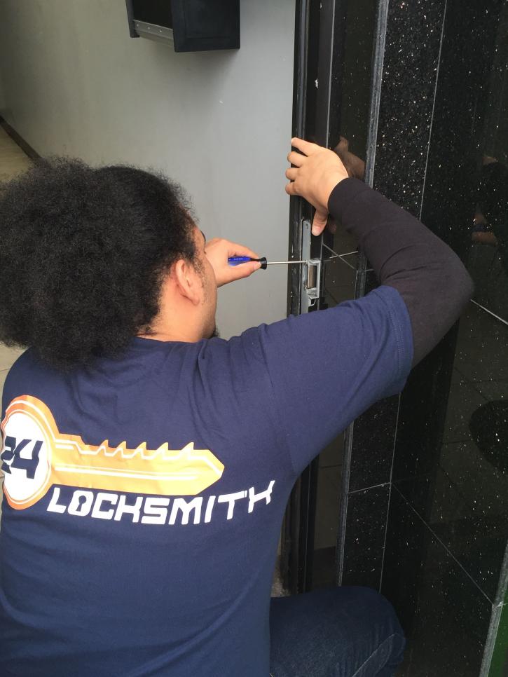 Image for 24 Williamsburg Locksmith with ID of: 1131590