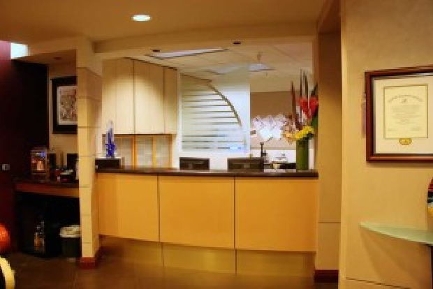 Image for Zadeh Dentistry with ID of: 1140407