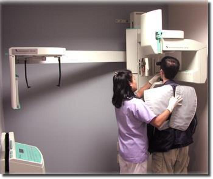 Image for Des Moines Dental Center with ID of: 1140847