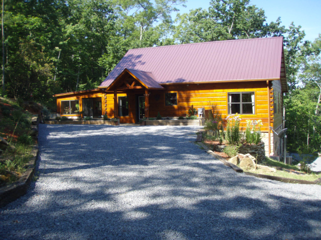 Image for Murphy NC-Log Home Sales Boosting the Market with ID of: 114961