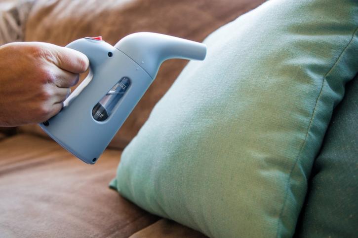 Image for 25% OFF Amazon Best Selling Handheld Fabric Steamer with ID of: 1156475