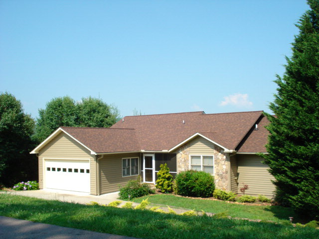 Image for Franklin NC Real Estate-93 E Trace John Becker Bald Head with ID of: 117967