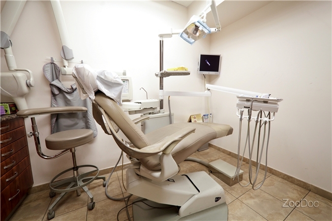 Image for Union Square Dental with ID of: 1191885