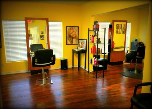 Image for The Model Look Salon with ID of: 1223428