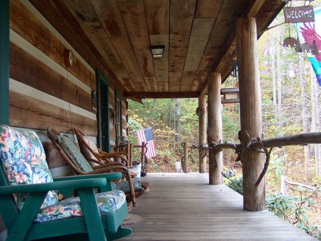Image for Franklin NC Real Estate * 206 Old Smokey Gap Road * Log Home with ID of: 123697