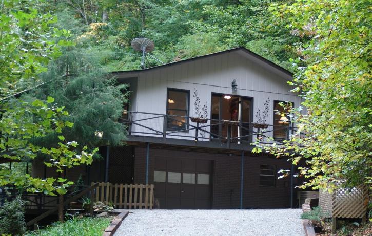 Image for Franklin NC Real Estate * 270 Waterfall Lane-Franklin NC 29734 with ID of: 125919