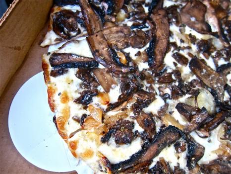 Image for Pizza L'Vino with ID of: 1261050