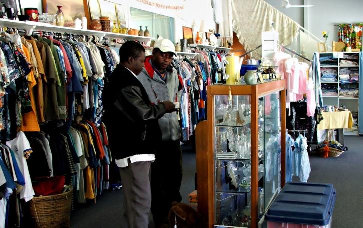 Image for How To Save Money When Buying Clothes with ID of: 1302255