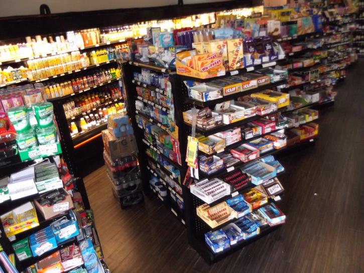 Image for Qix Cigar Hookah and Grocery with ID of: 1312371