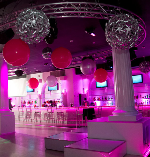 Image for Coliseum with ID of: 1339646