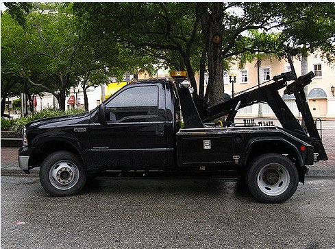 Image for Framingham Towing with ID of: 1343746