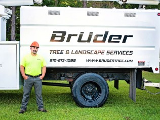 Image for Bruder Tree & Landscape Services with ID of: 1353015