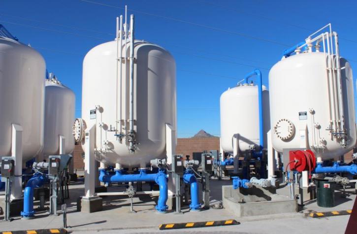 Image for United Manufacturing International 2000 Activated Carbon with ID of: 1383327