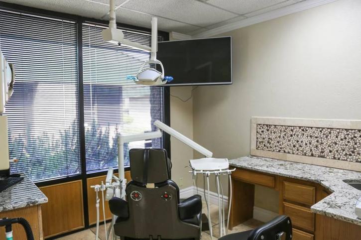 Image for Aces Dental with ID of: 1390890