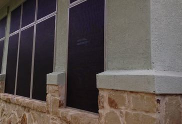 Image for Gilbert Screens with ID of: 1412483
