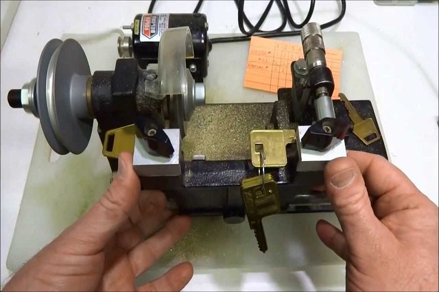 Image for Metal Lock And Key with ID of: 1443432