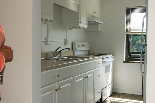 Image for Edgewater Apartments with ID of: 1471154