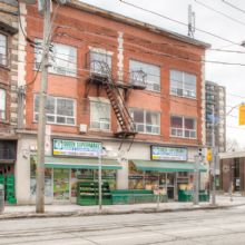 Image for Queen Supermarket with ID of: 1573689