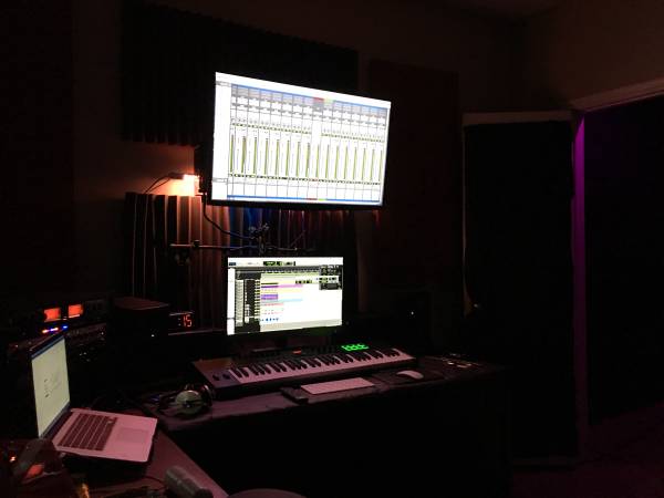 Image for Iam1 Studios with ID of: 1629931