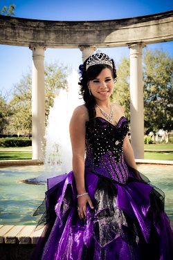 Image for Veronica's Bridal Shop with ID of: 1630121