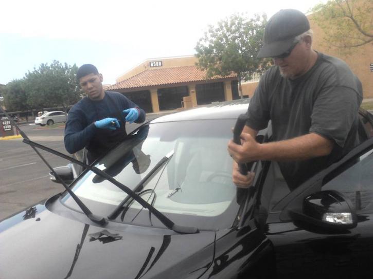 Image for Rock Auto Glass with ID of: 1630201