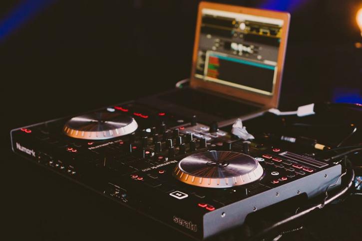 Image for Top Lawrenceville DJ with ID of: 1642998