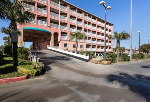 Image for Quality Inn & Suites Beachfront with ID of: 1645911