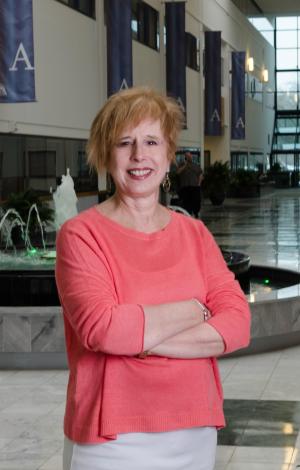 Image for Barbara Rowens Financial Advisor with ID of: 1704481
