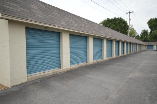 Image for Highway 365 Storage with ID of: 1704864