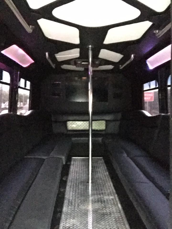 Image for Limousine & Party Bus Services with ID of: 1705934