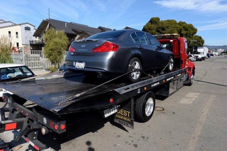 Image for Universal Towing with ID of: 1716693