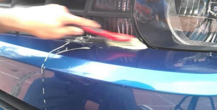 Image for Mobile Auto Waxing Headlight Restoration with ID of: 1737337