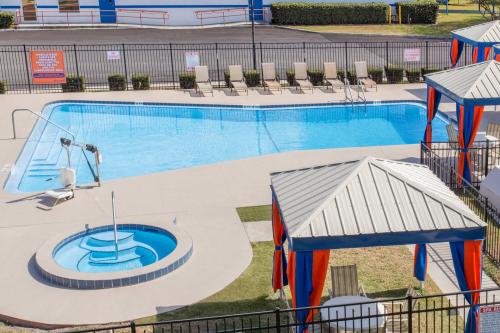 Image for Howard Johnson Inn - Ocala FL with ID of: 1737619