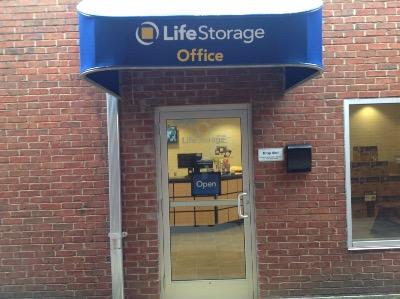 Image for Life Storage with ID of: 1751688