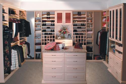 Image for New England Closets with ID of: 1838785