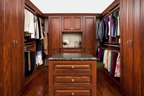 Image for New England Closets with ID of: 1838786