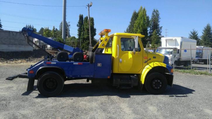 Image for Gresham Towing 247 - Gas Delivery, Jump Starts, Tire Changes, Winch Outs & 24 Hour Towing anywhere in Portland & Gresham, OR with ID of: 1879466