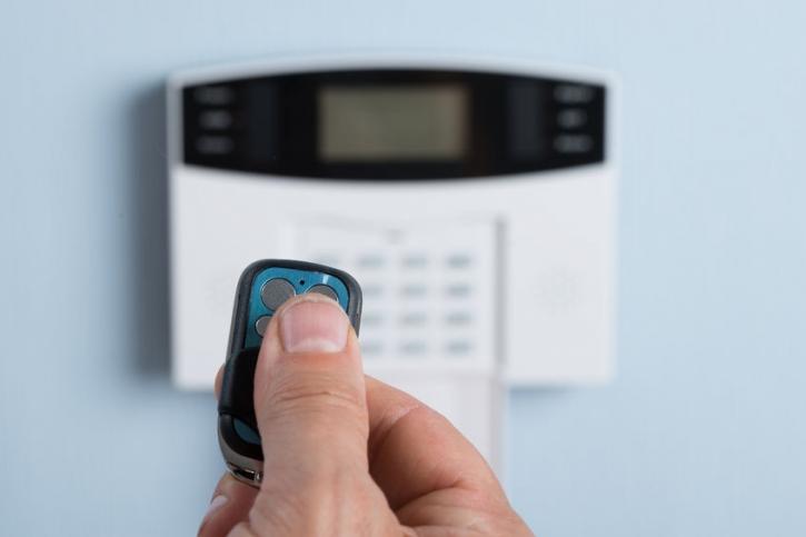 Image for MONI | Smart Security Source with ID of: 1900876