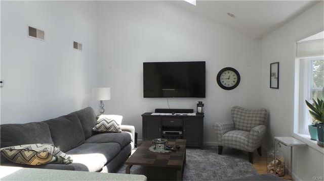 Image for Joshua Warman - Real Estate Agent with ID of: 2007387
