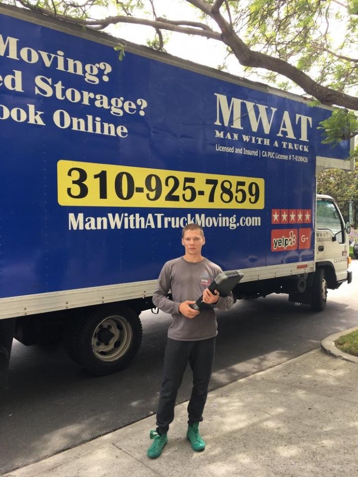 Image for Man With a Truck Moving Company with ID of: 2040845
