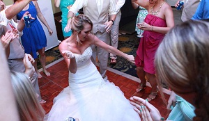 Image for A DJ With Class with ID of: 2051366
