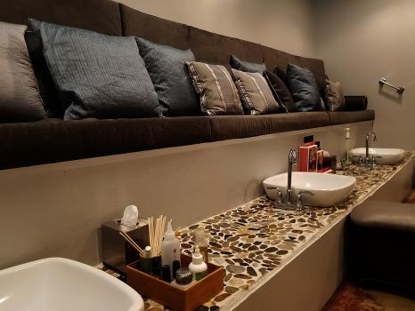 Image for Oasis Day Spa & Body Shop with ID of: 2055081